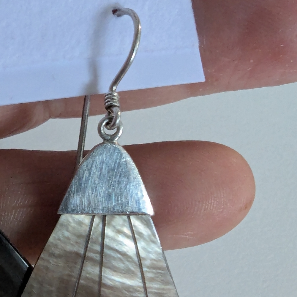 Sterling Silver Leaf Shell Dangle Drop Earrings. - image 5